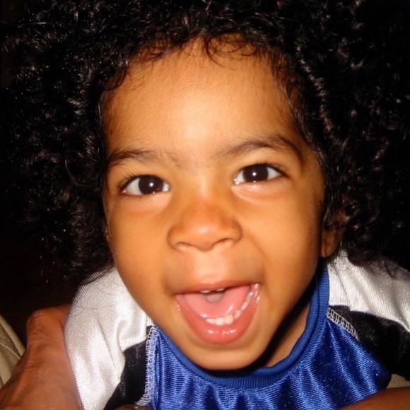 Meet your Posher, Devinn - Picture 1 of 1